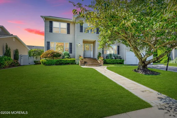 $810,000 | 24 Abraham Drive, Howell, NJ 07731