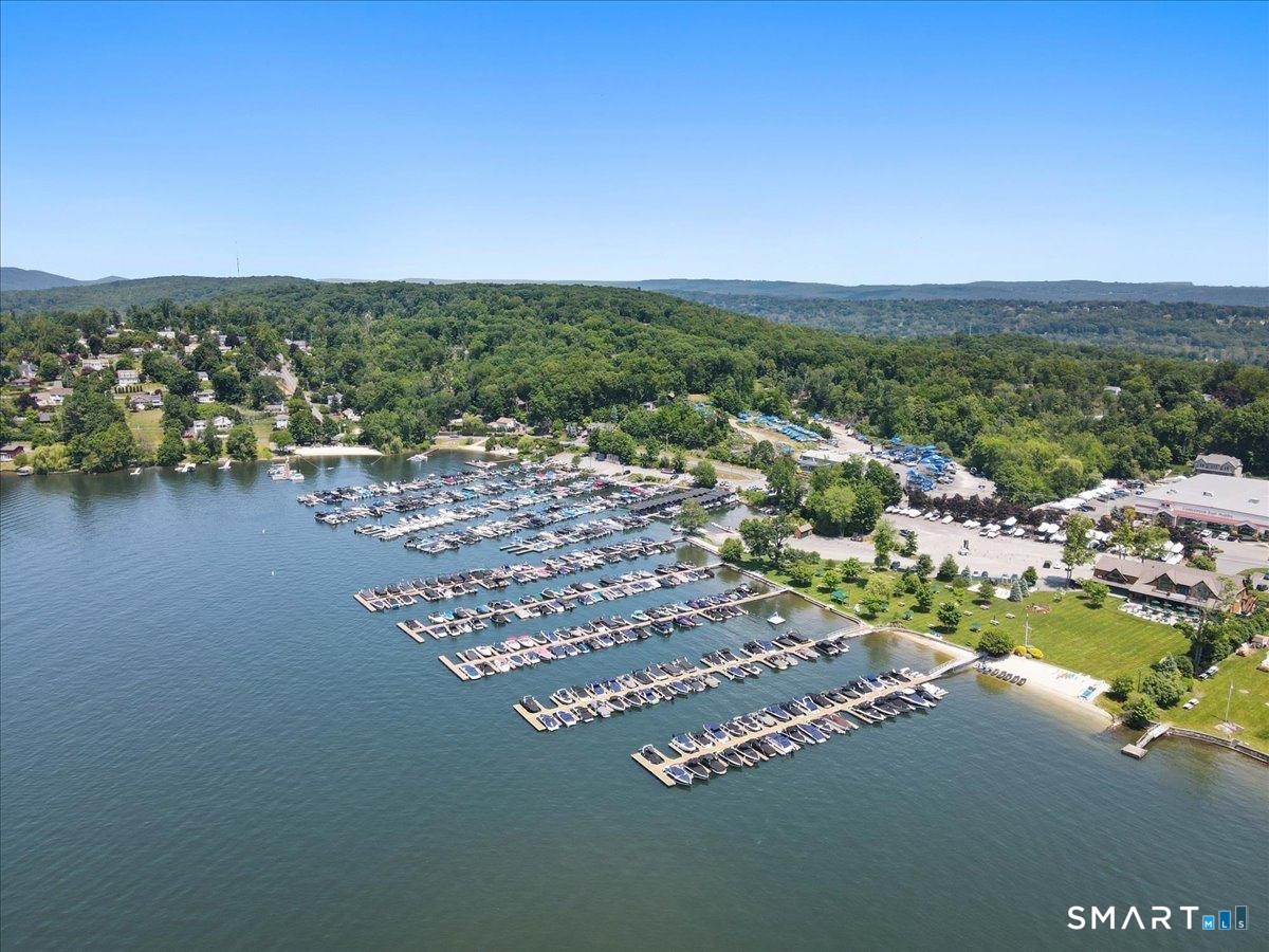 5 Main Drive Brookfield, CT 06804 - Photo 3 of 39