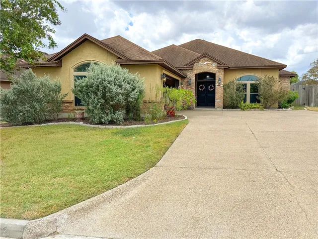 $416,000 | 15357 Chianti Lane, Corpus Christi, TX 78410
