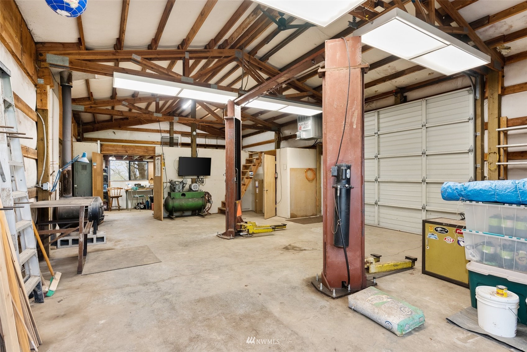 129 Bartlett Road Mossyrock, WA 98564 - Photo 34 of 36 Gallery Image 34