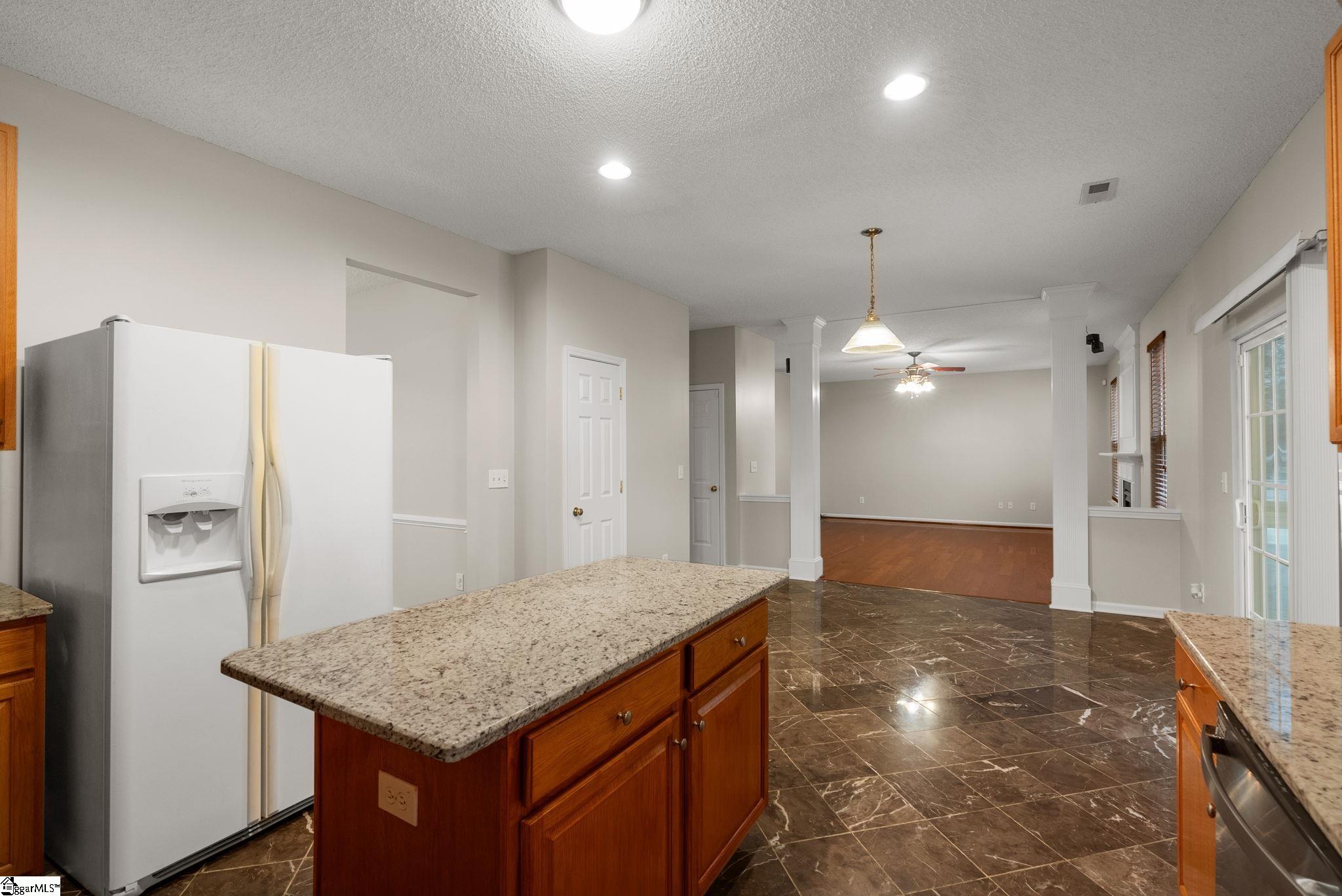 100 West Sundance Drive Easley, SC 29642 - Photo 12 of 40