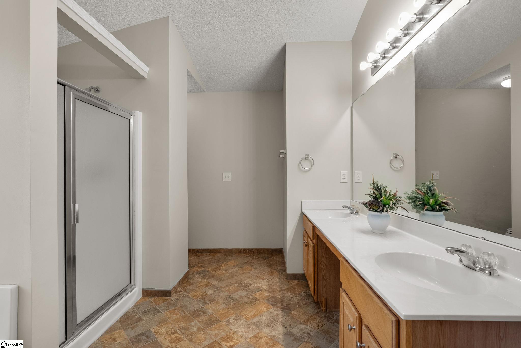 100 West Sundance Drive Easley, SC 29642 - Photo 26 of 40