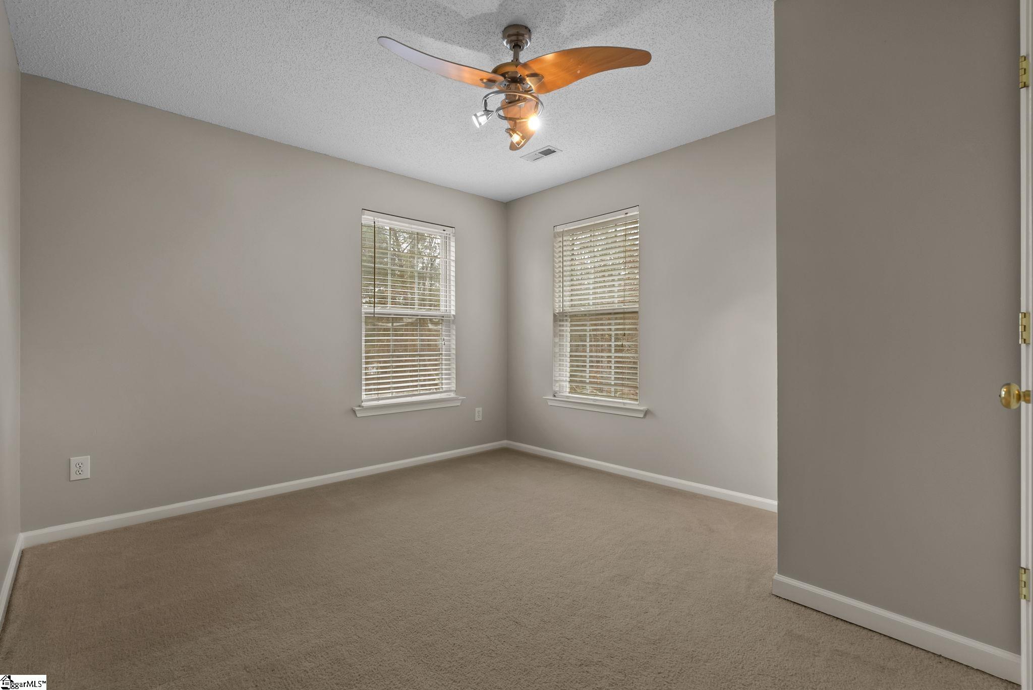 100 West Sundance Drive Easley, SC 29642 - Photo 30 of 40