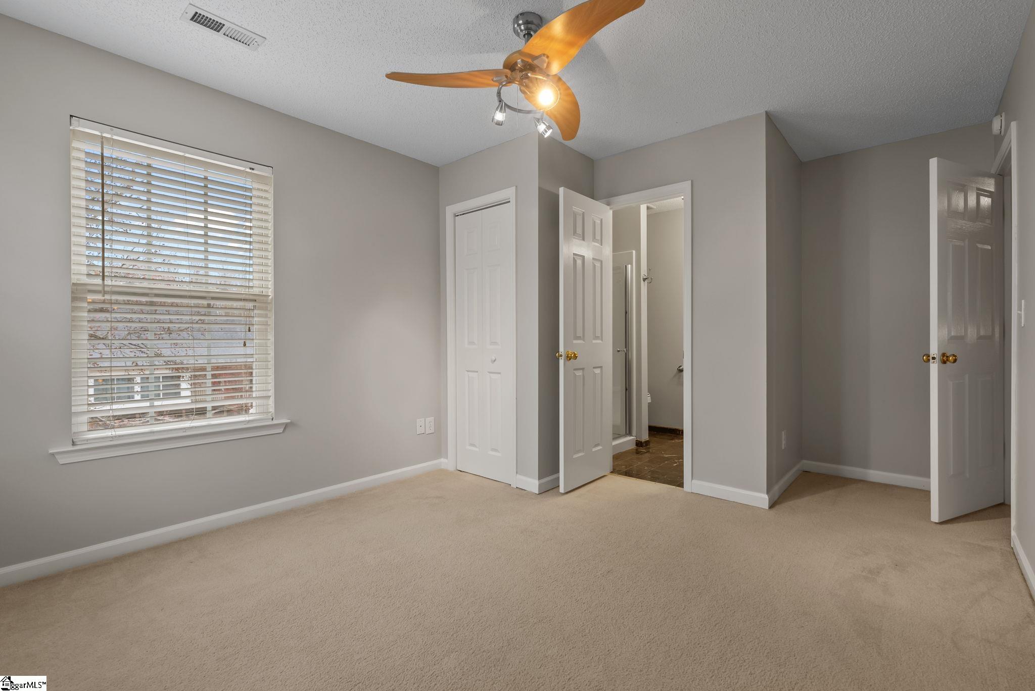 100 West Sundance Drive Easley, SC 29642 - Photo 31 of 40