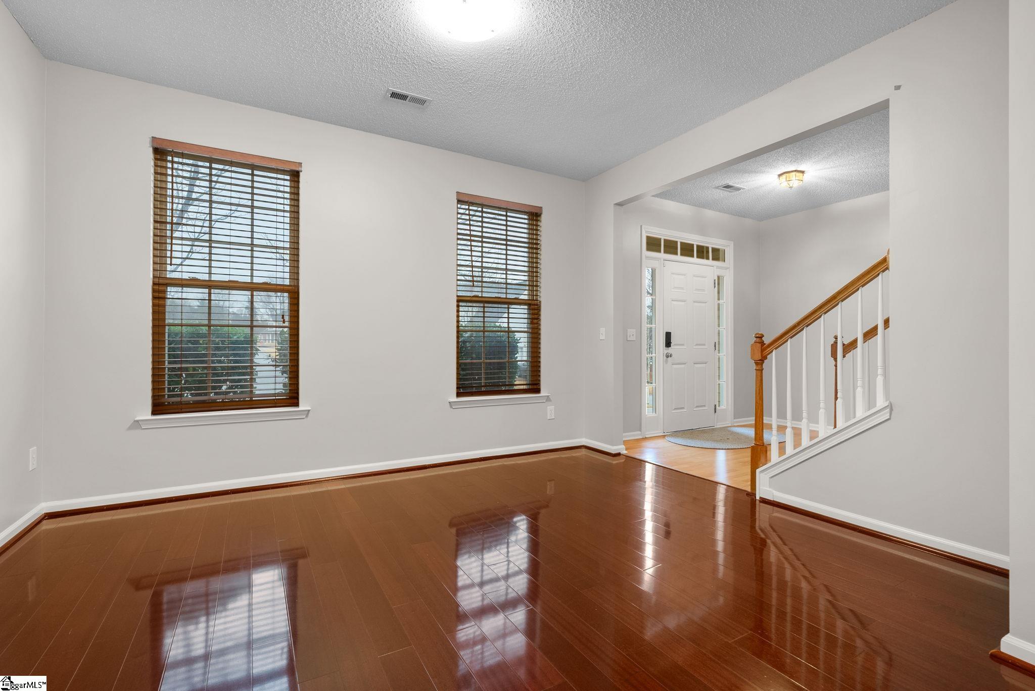 100 West Sundance Drive Easley, SC 29642 - Photo 4 of 40