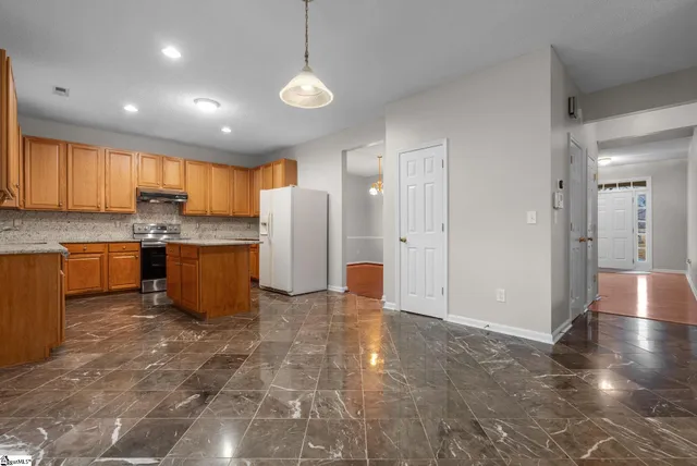 $537,000 | 100 West Sundance Drive, Easley, SC 29642