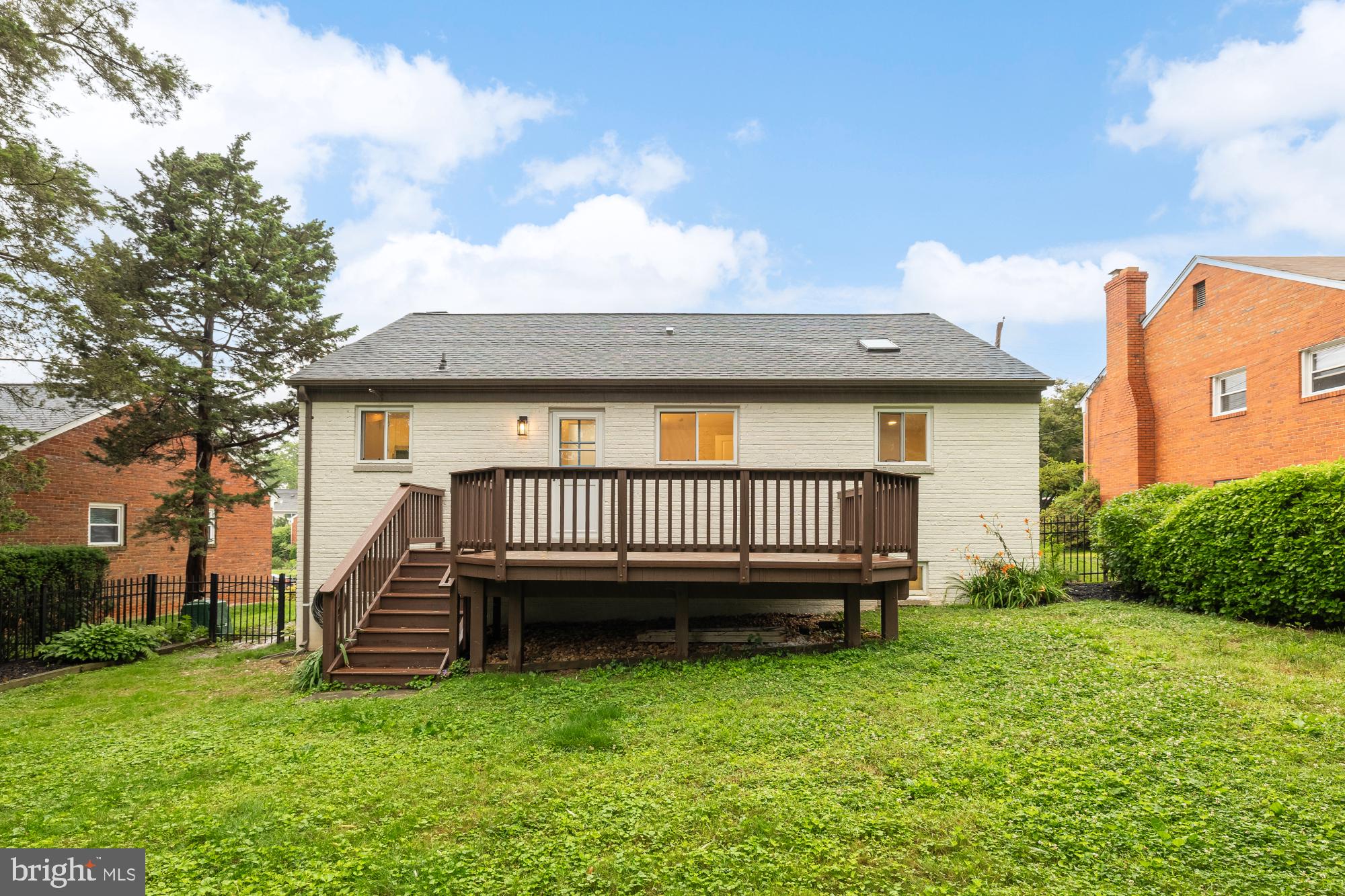 6232 18th Road North Arlington, VA 22205 - Photo 42 of 43 a view of a house with a yard and deck