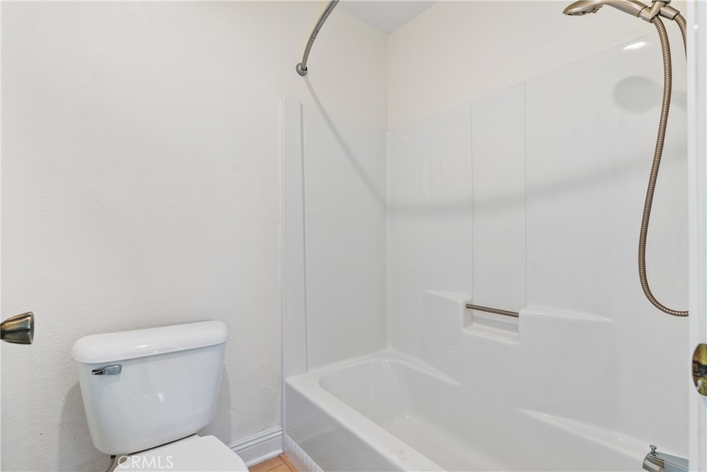 121 Flag Way, Unit C Paso Robles, CA 93446 - Photo 20 of 38