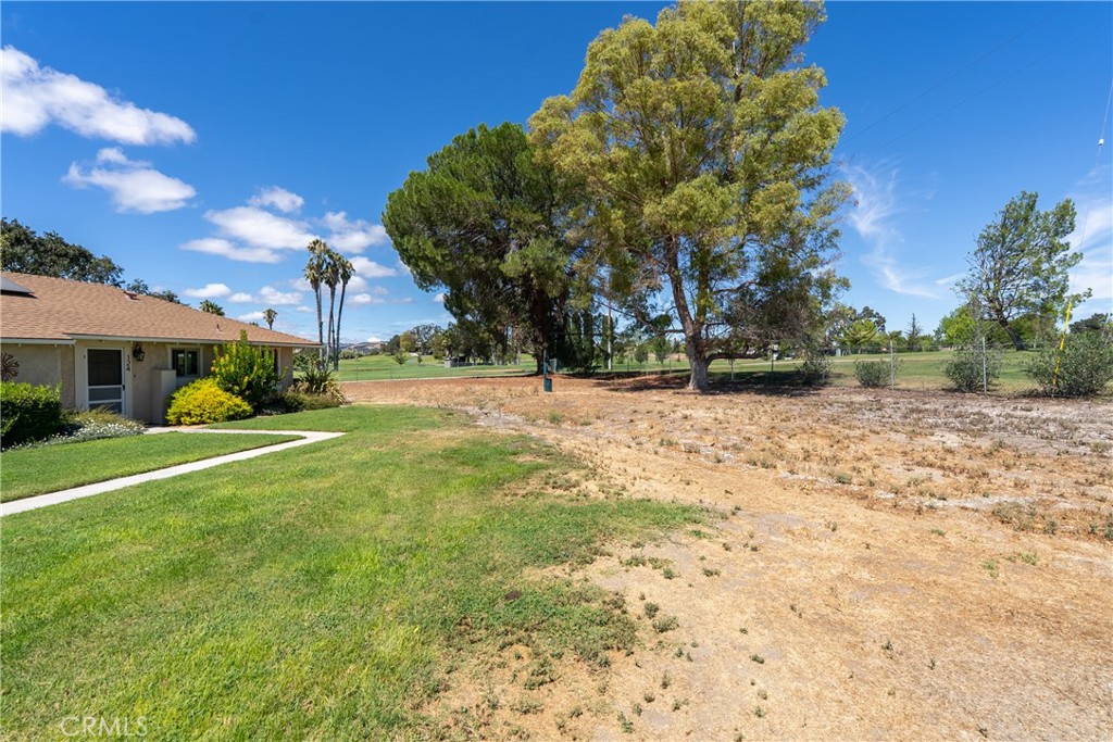 121 Flag Way, Unit C Paso Robles, CA 93446 - Photo 23 of 38