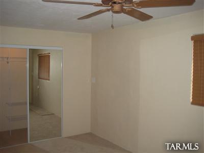 4866 East Montecito Street Tucson, AZ 85711 - Photo 7 of 10