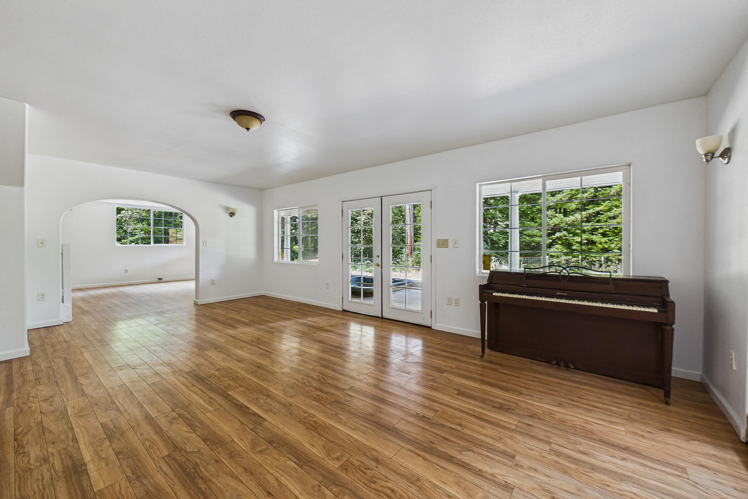 1005 Twin Trees Road Garberville, CA 95542 - Photo 18 of 84