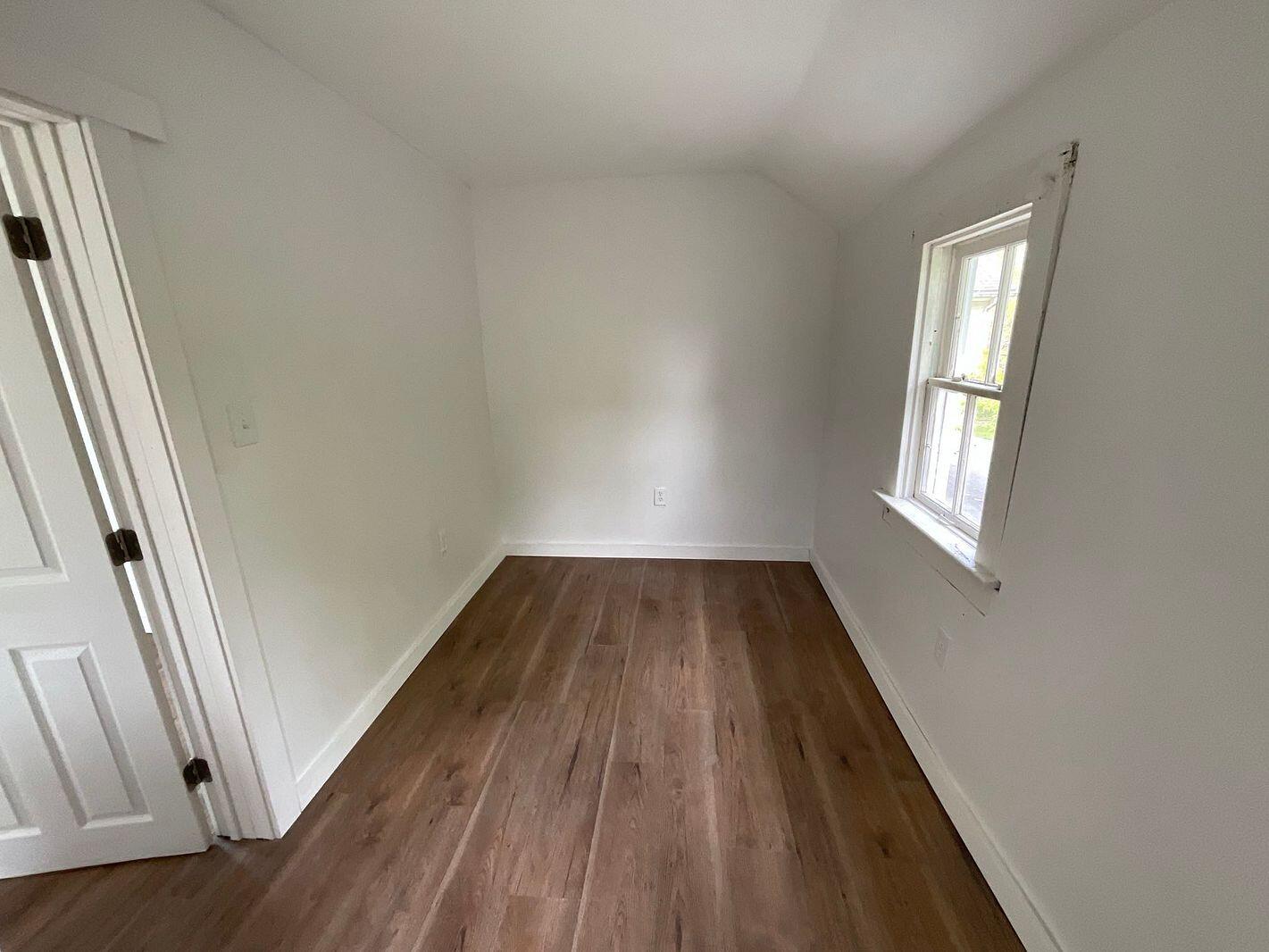 255 High Street Benton Harbor, MI 49022 - Photo 17 of 23 15