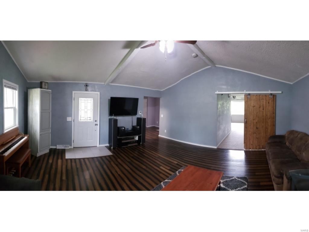 8318 Old Lebanon Troy Road Troy, IL 62294 - Photo 5 of 36 Gallery Image 5