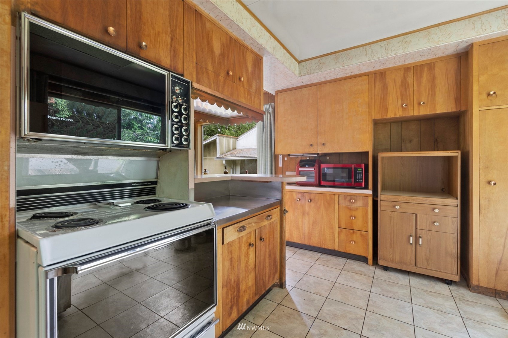 104 Sunnyhill Road West Bremerton, WA 98312 - Photo 8 of 17 Gallery Image 8