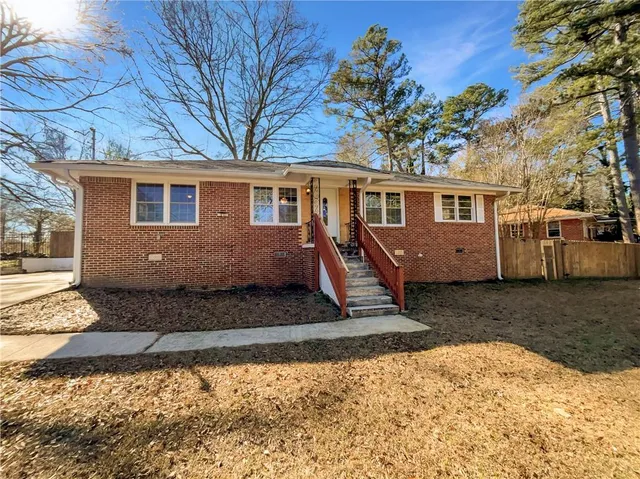 $206,000 | 1367 Oakview Circle, Forest Park, GA 30297