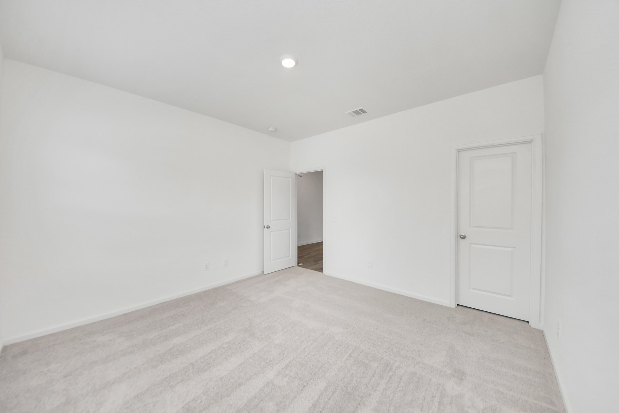 10307 Costa Ter Drive Rosharon, TX 77583 - Photo 16 of 49 a view of an empty room