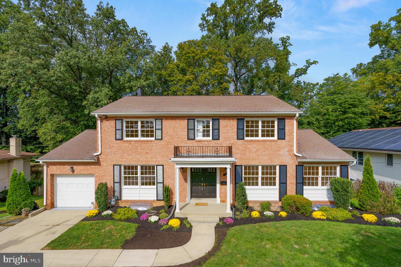 6317 Lenox Road Bethesda, MD 20817 - Photo 1 of 32 Gallery Image 1