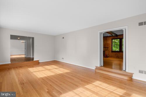 6317 Lenox Road Bethesda, MD 20817 - Photo 23 of 32 Gallery Image 23