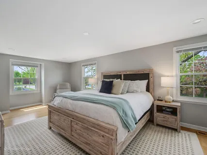 $775,000 | 1615 South Kaspar Avenue, Arlington Heights, IL 60005