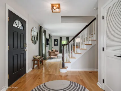 $775,000 | 1615 South Kaspar Avenue, Arlington Heights, IL 60005