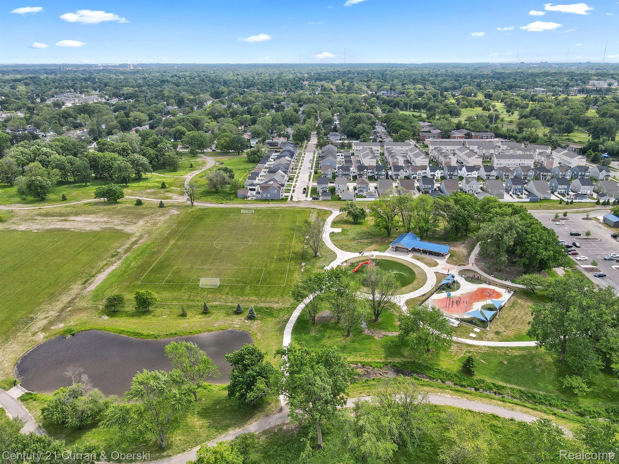 2500 Normandy Road, Unit 42 Royal Oak, MI 48073 - Photo 49 of 63 Gallery Image 49