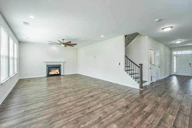 $2,850 | 201 Bigleaf Court, Summerville, SC 29486