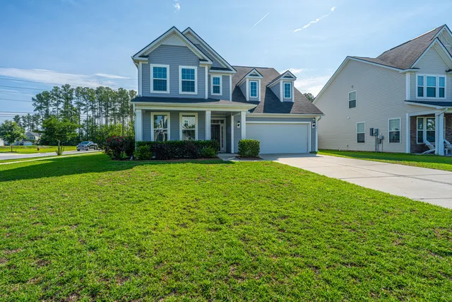 $2,850 | 201 Bigleaf Court, Summerville, SC 29486