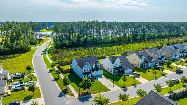$2,850 | 201 Bigleaf Court, Summerville, SC 29486