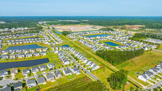 $2,850 | 201 Bigleaf Court, Summerville, SC 29486