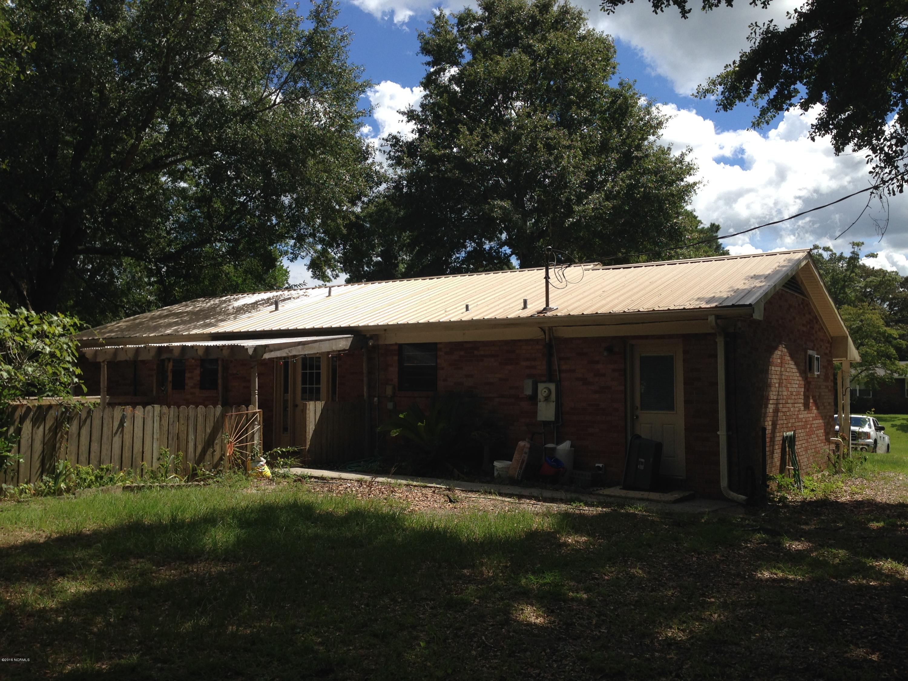 5439 Andover Road Wilmington, NC 28403 - Photo 2 of 13 IMG_3767