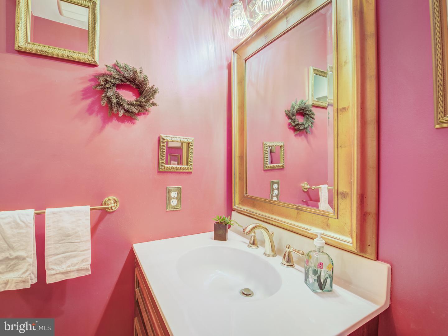 7360 Clifton Road Clifton, VA 20124 - Photo 9 of 72 new sink - it is not pink