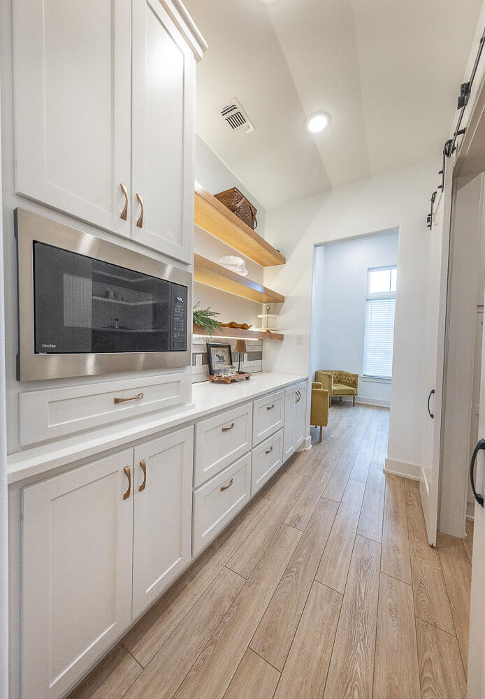 7016 17th Street Lubbock, TX 79416 - Photo 5 of 33 2L9A5140-2