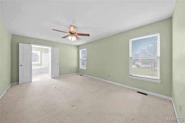 $424,000 | 213 Black Oak Drive, St. Peters, MO 63376