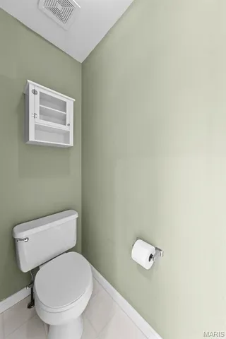 $424,000 | 213 Black Oak Drive, St. Peters, MO 63376