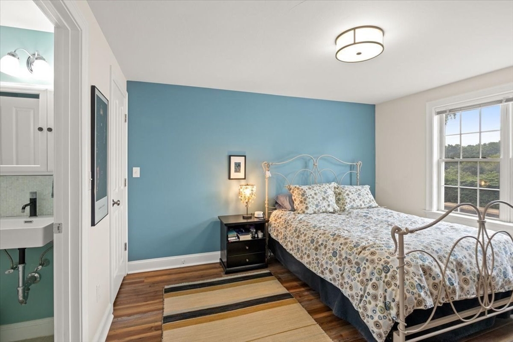 425 Main Street, Unit B Wareham, MA 02571 - Photo 14 of 34 Gallery Image 14