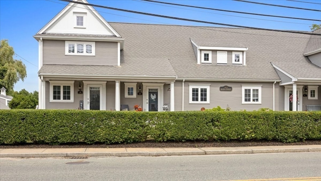 425 Main Street, Unit B Wareham, MA 02571 - Photo 3 of 34 Gallery Image 3