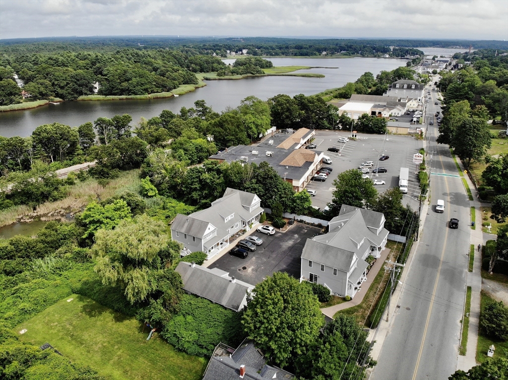 425 Main Street, Unit B Wareham, MA 02571 - Photo 4 of 34 Gallery Image 4