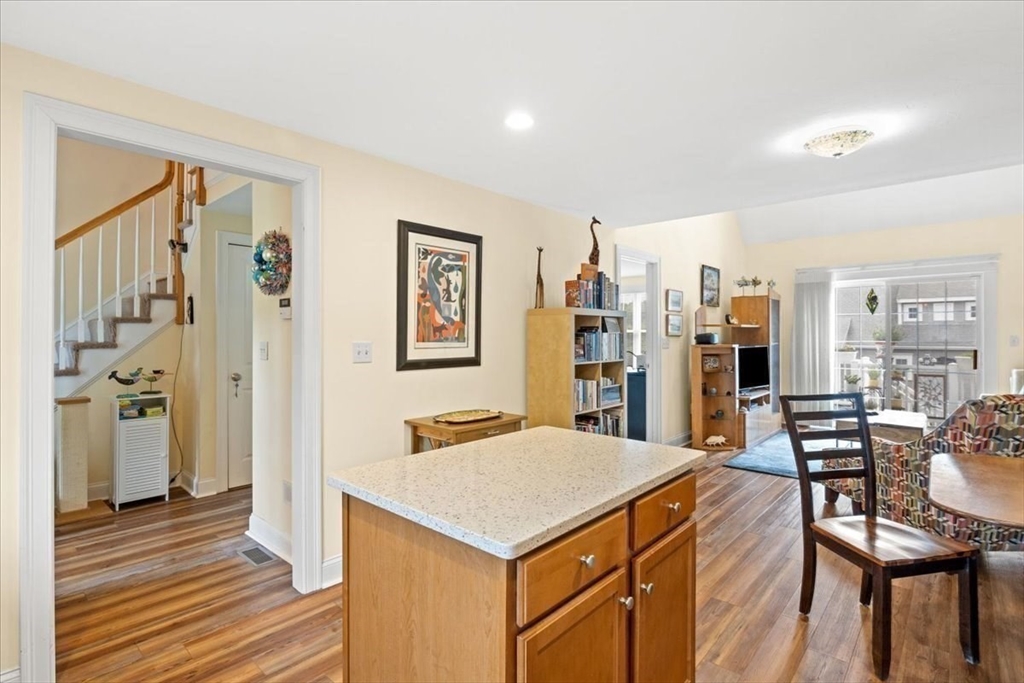 425 Main Street, Unit B Wareham, MA 02571 - Photo 8 of 34 Gallery Image 8