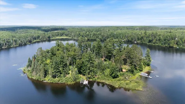 $575,000 | 52000 Antler Lake Island Drive, Bigfork, MN 56628