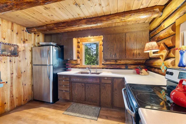 $575,000 | 52000 Antler Lake Island Drive, Bigfork, MN 56628