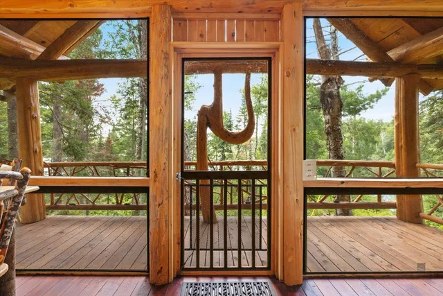 $575,000 | 52000 Antler Lake Island Drive, Bigfork, MN 56628