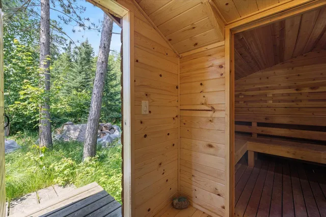 $575,000 | 52000 Antler Lake Island Drive, Bigfork, MN 56628