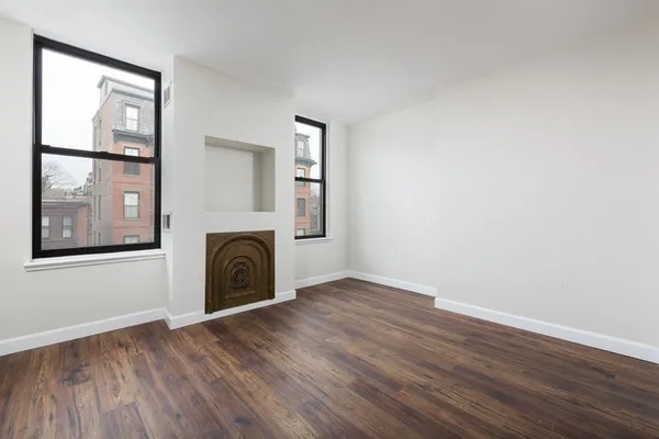 $3,000 | 304 Shawmut Avenue, Unit 4, Boston, MA 02118