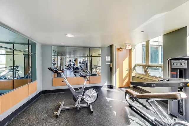 $330,000 | 345 North LaSalle Drive, Unit 1902, Chicago, IL 60654