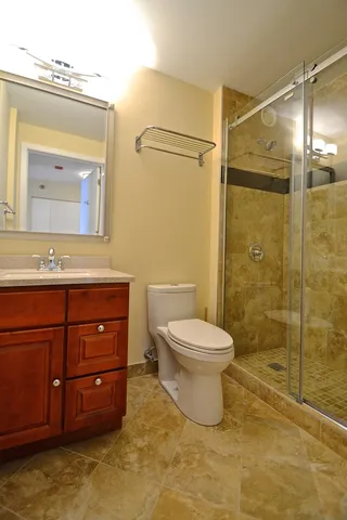 $330,000 | 345 North LaSalle Drive, Unit 1902, Chicago, IL 60654