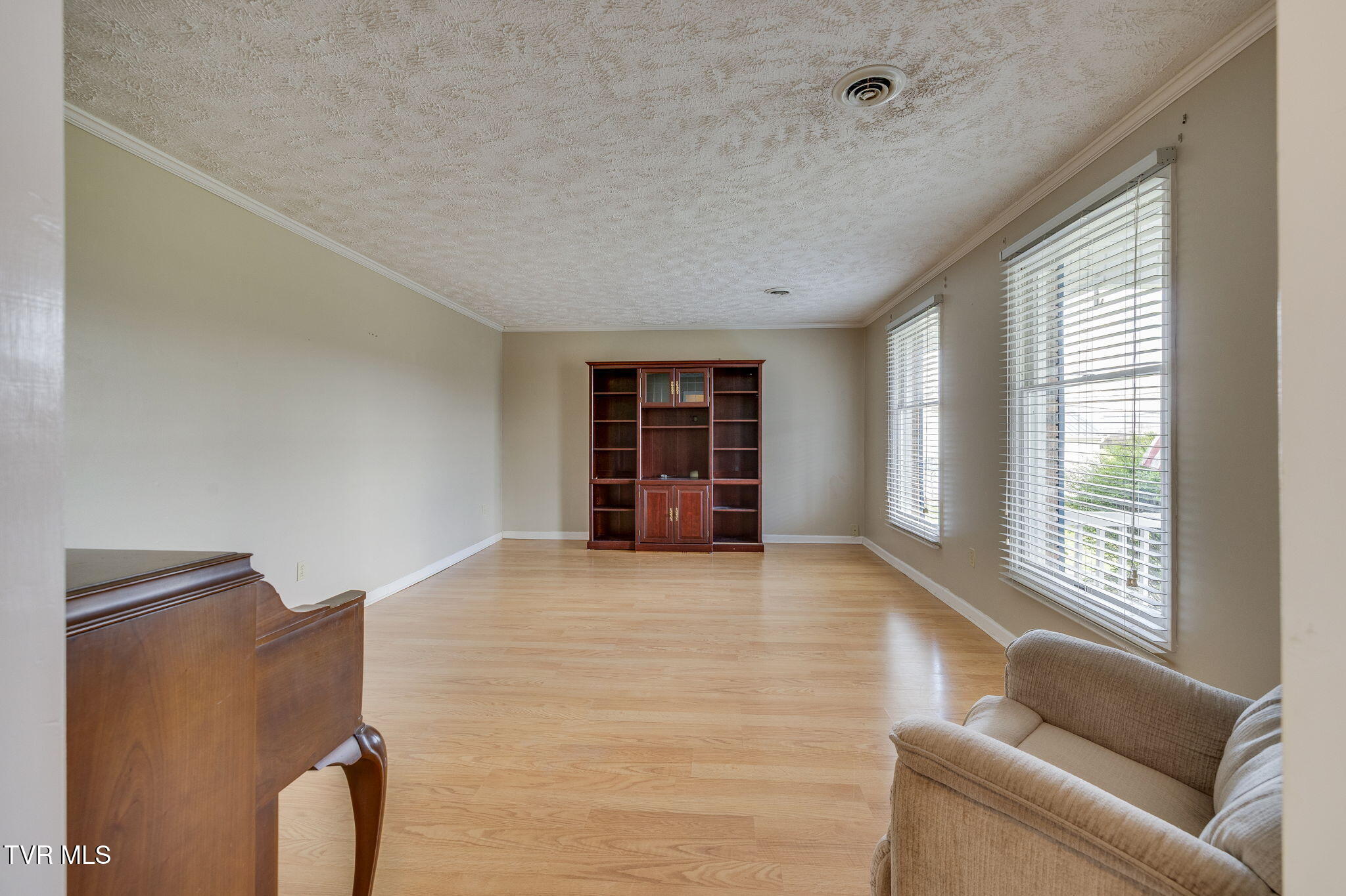 445 Old Stage Road Church Hill, TN 37642 - Photo 9 of 52 007