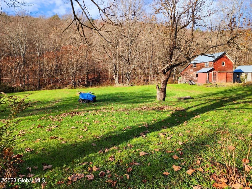 105 Vintonton Road Fulton, NY 12187 - Photo 15 of 18