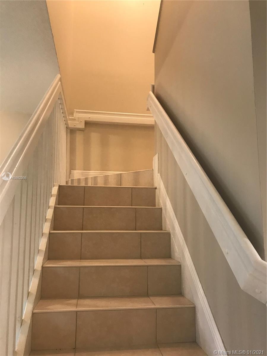 2929 Southeast 15th Terrace, Unit 2929 Homestead, FL 33035 - Photo 3 of 6