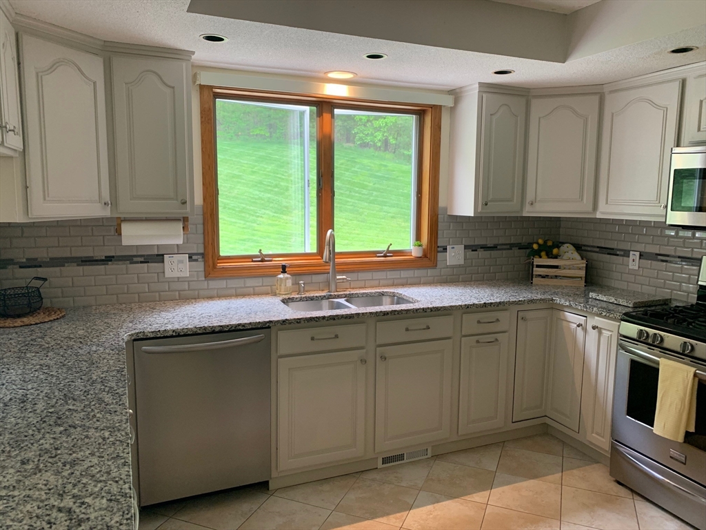 115 Timber Ridge Road Ludlow, MA 01056 - Photo 11 of 41 Gallery Image 11