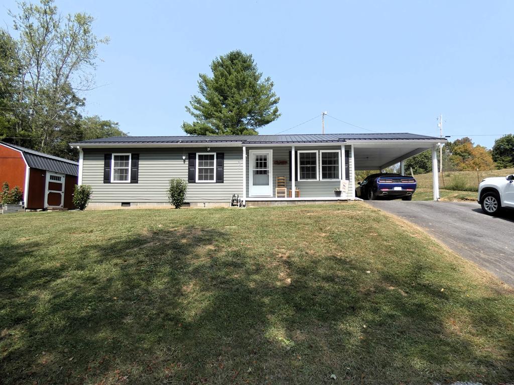 706 Green Mountain Road Rural Retreat, VA 24368 - Photo 4 of 66 Gallery Image 4
